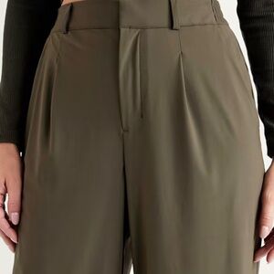 High waist trousers